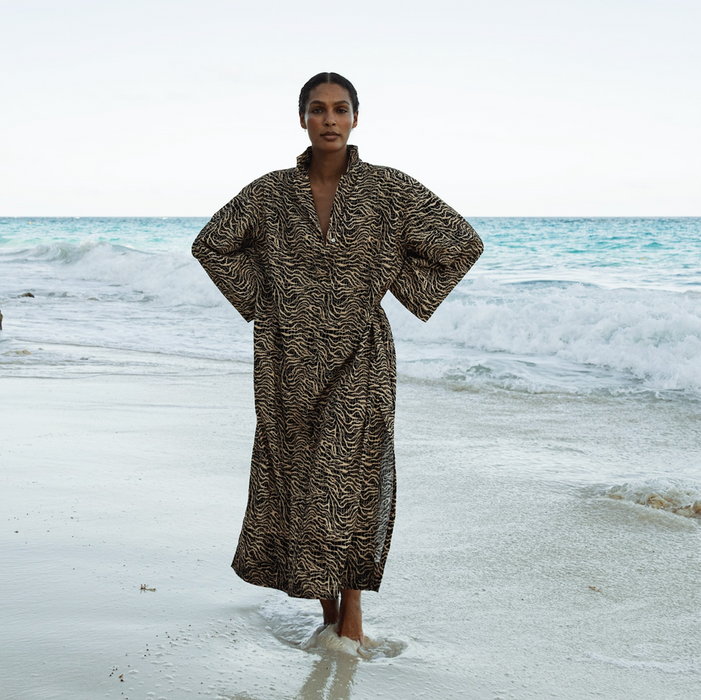 The Saint Caftan in Animal Waves