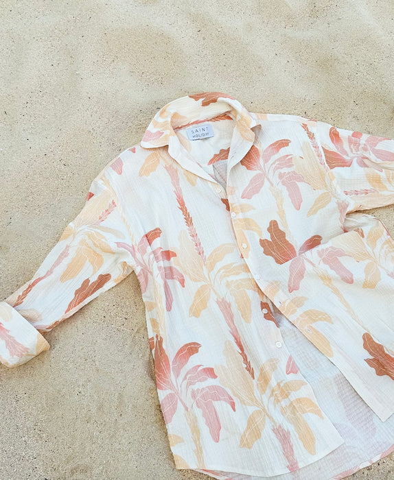 Oversized Holiday Shirt in Banana Island