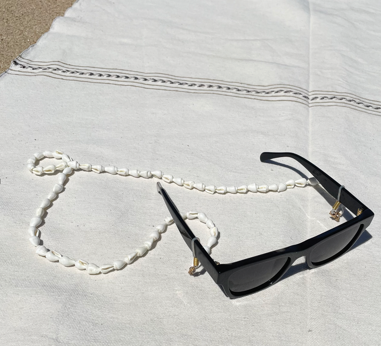 Collecting Shells Sunglass Chain