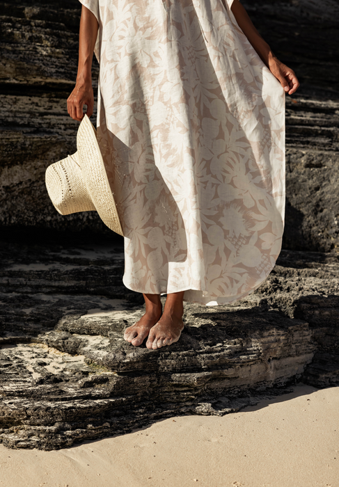 The Apéro Caftan in Pale Tropical